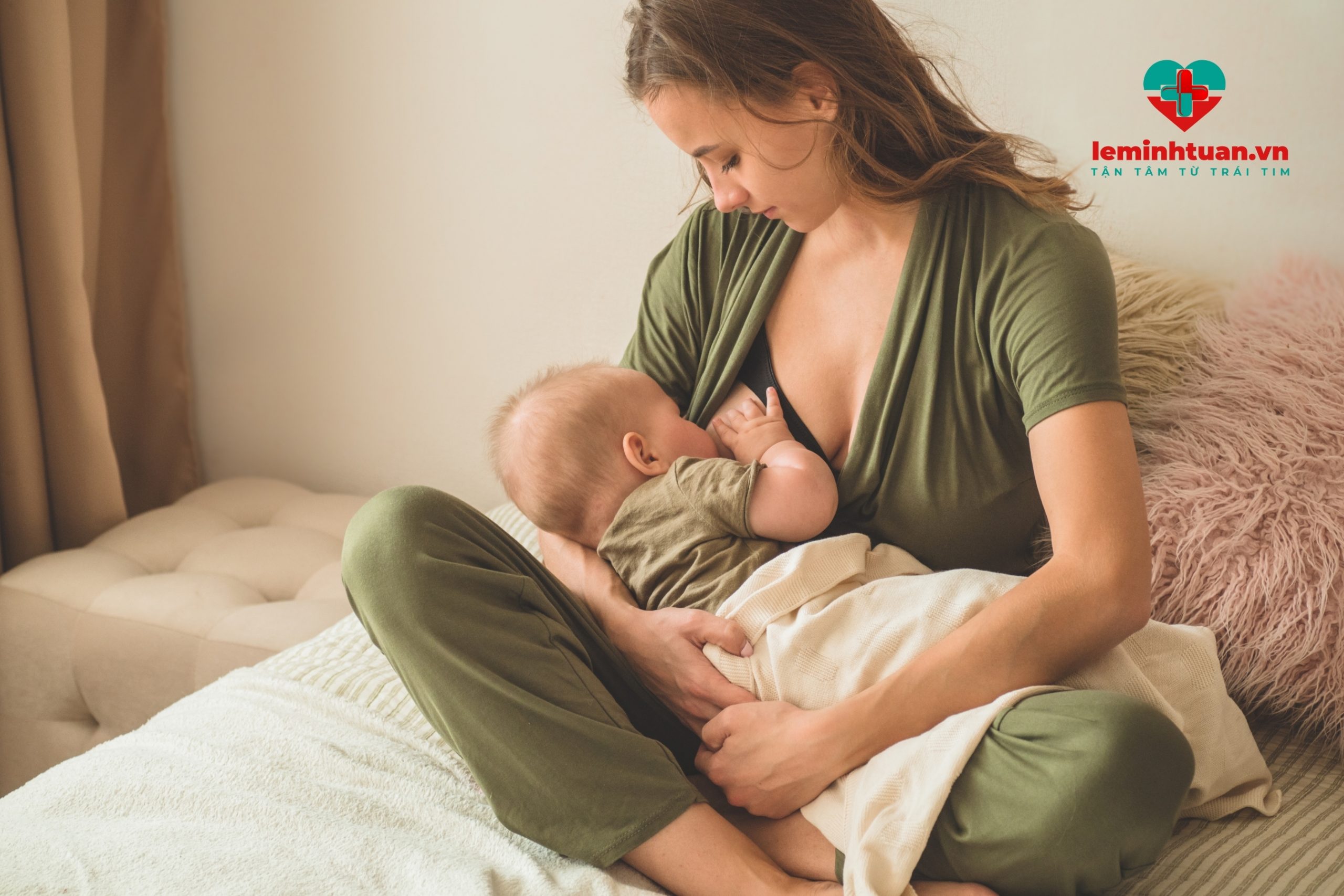 Cho trẻ bú mẹ nhiều hơn - cách trị táo bón cho trẻ sơ sinh 1 tháng tuổi 