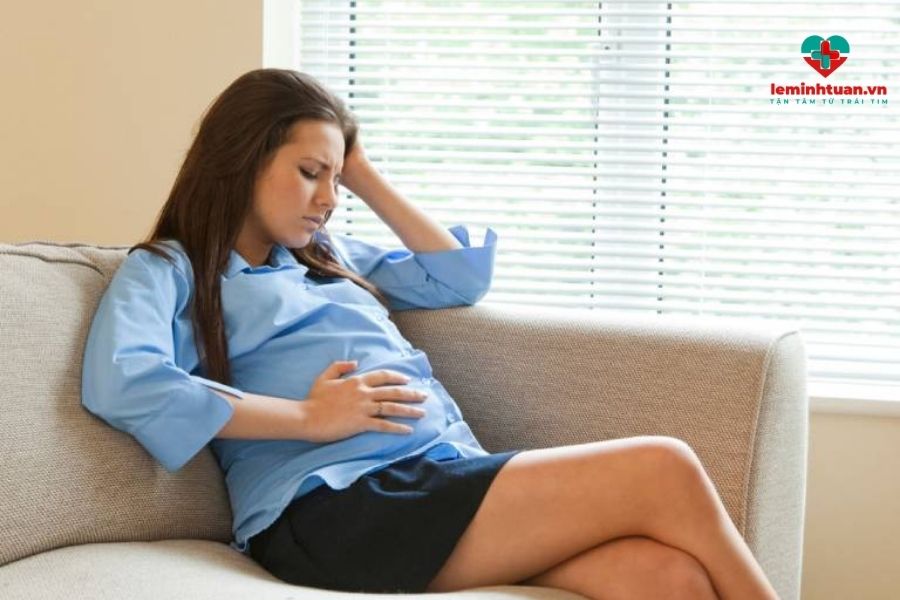 Táo bón khi mang thai ảnh hưởng đến trẻ nhỏ