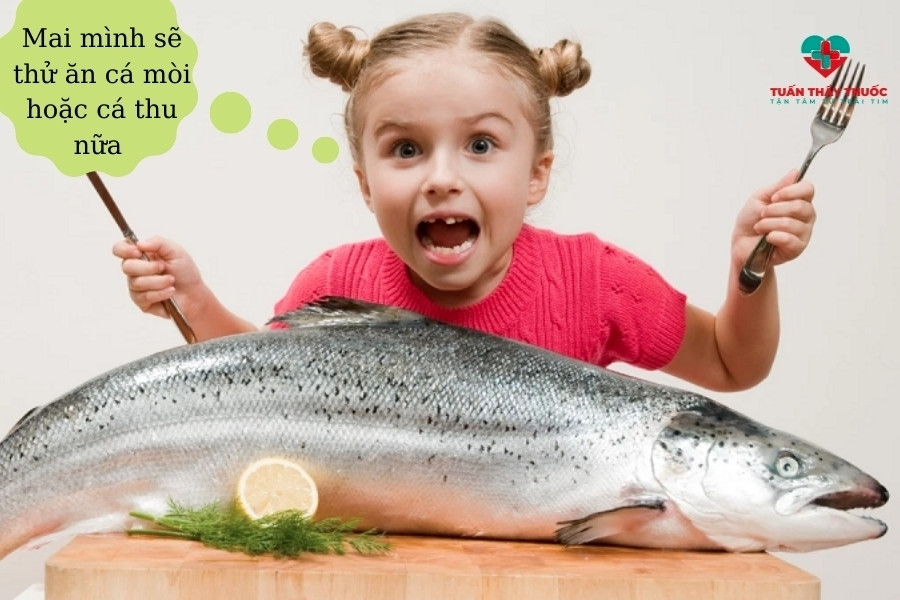 Cho trẻ ăn cá hồi để bổ sung Omega-3