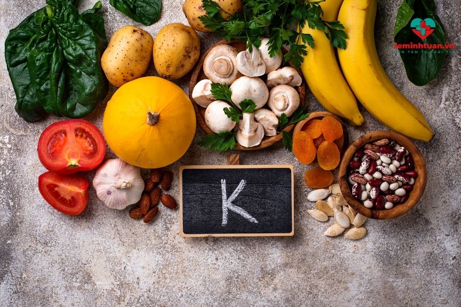 Vitamin K cũng có trong thực phẩm tự nhiên.