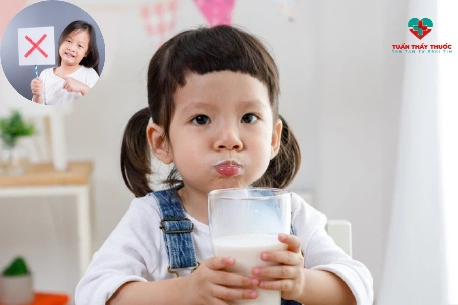 Uống sữa quá nhiều làm kém hấp thu chậm tăng cân