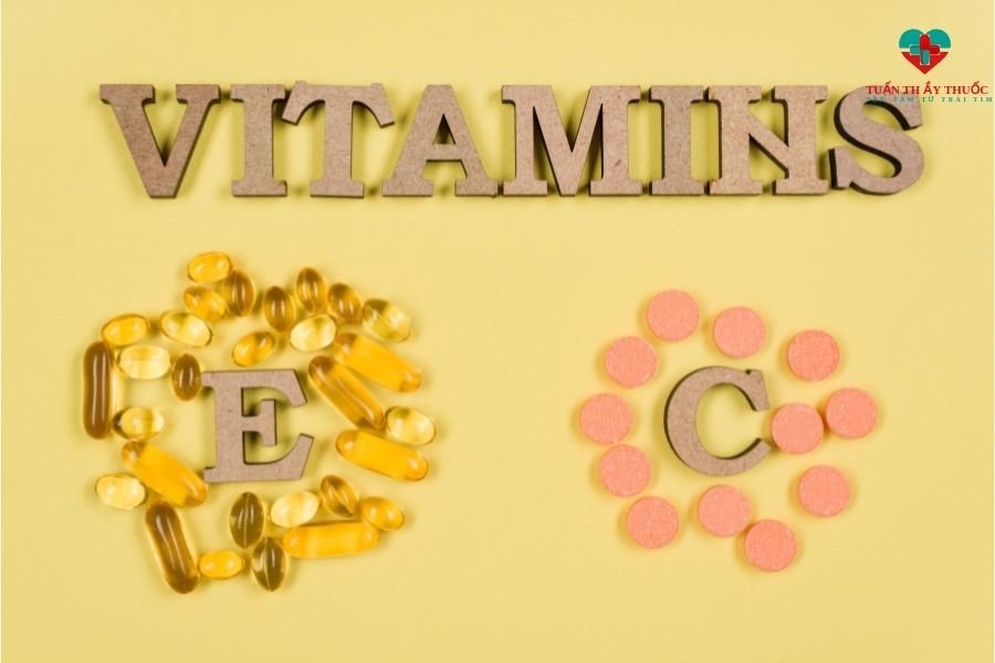 Thực phẩm giàu vitamin C và E