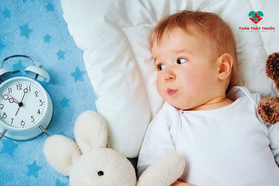 Thiếu canxi làm trẻ bị khó ngủ