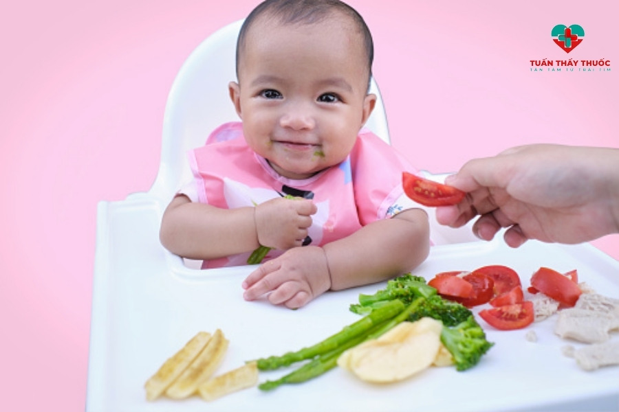 Tập thói quen ăn rau cho trẻ
