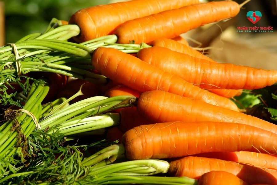 Thực phẩm tăng chiều cao cho bé dưới 1 tuổi: Cà rốt